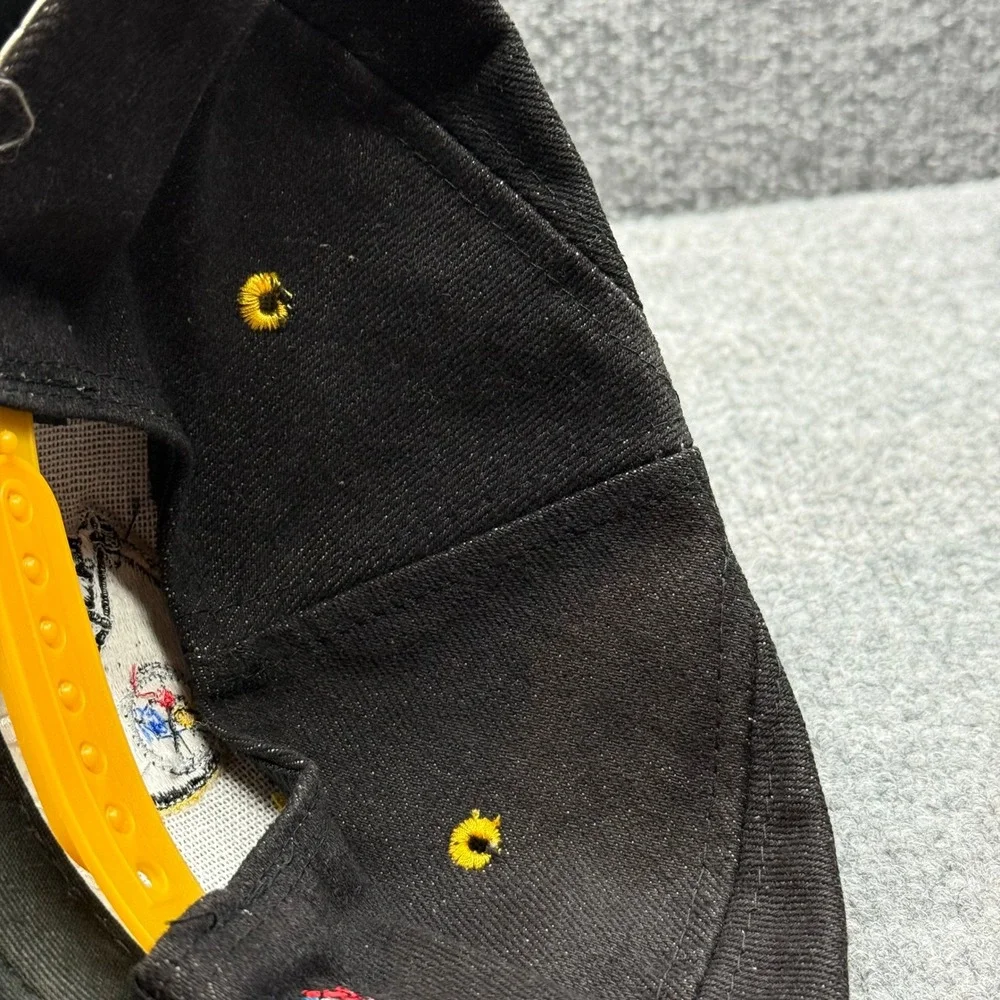 Vintage Pittsburgh Steelers Snapback Hat Universal Industries Black Gold NFL Cap